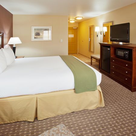 Holiday Inn Express Hotel & Suites Willows By Ihg Quarto foto